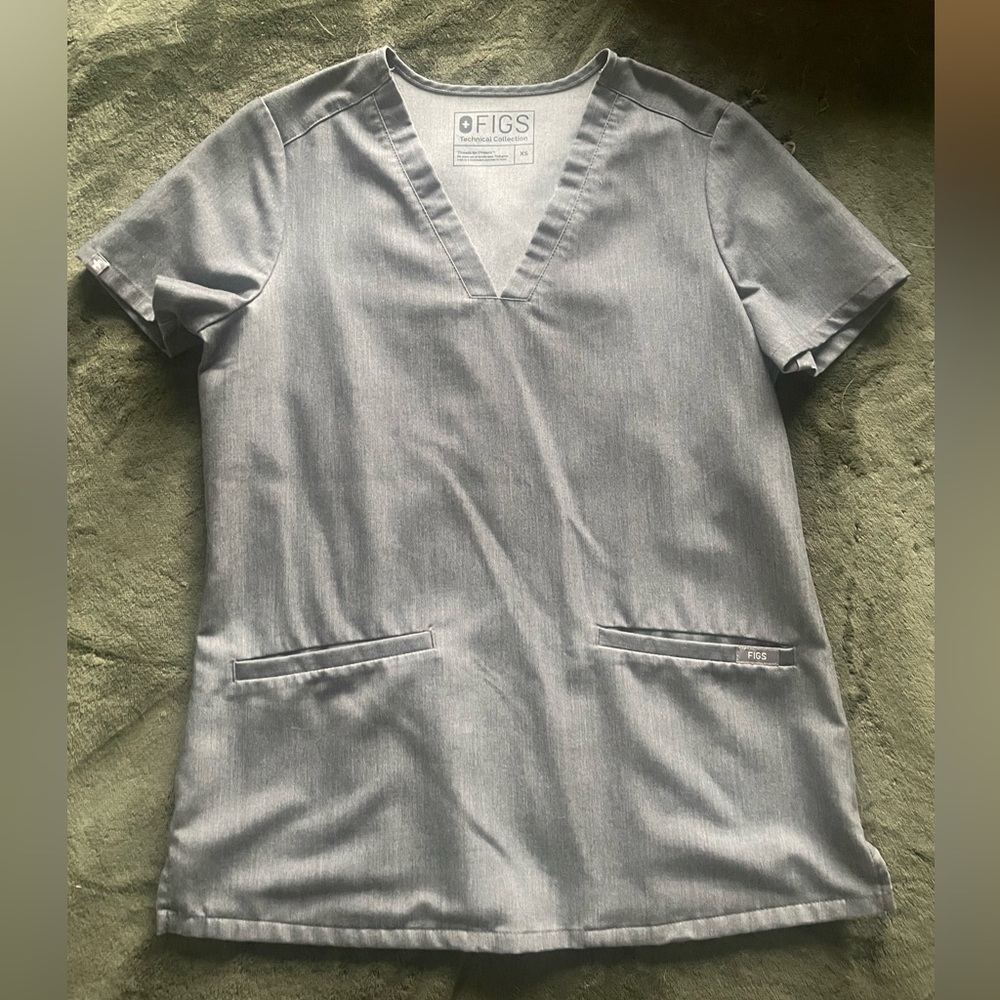Figs Casma Scrub Top